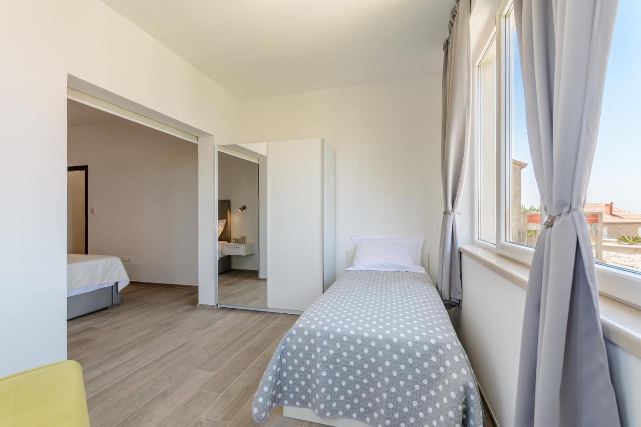 Apartment Marcela Sutivan Exteriér fotografie